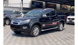 
Isuzu D-Max 2016 full									