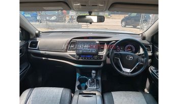 
Toyota Kluger 2016 full									
