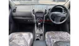 
Isuzu D-Max 2016 full									