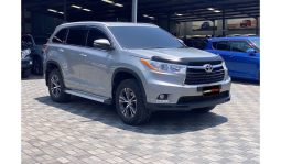 
Toyota Kluger 2016 full									