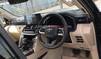
Toyota Land cruiser ZX 2023 full									