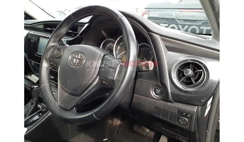 
Toyota AURIS 2016 full									