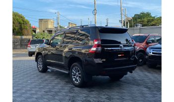 
Toyota LAND CRUISER PRADO 2017 full									