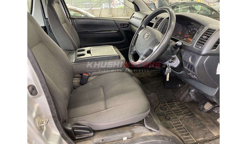 
Toyota HIACE VAN 2016 full									