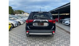 
Mitsubishi Outlander 2016 full									