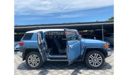 
Toyota FJ Cruiser 2016 full									