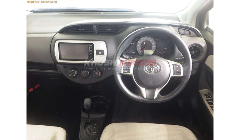 
Toyota VITZ 2016 full									