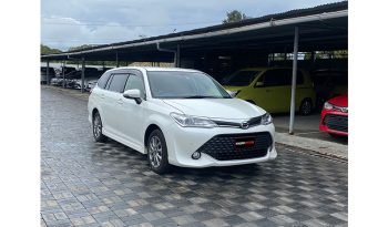 
Toyota Corolla Fielder 2017 full									