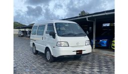 
Mazda Bongo 2017 full									