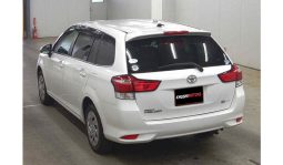 
Toyota COROLLA FIELDER 2017 full									