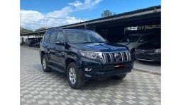 
Toyota LAND CRUISER PRADO 2018  full									