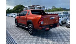 
Toyota Hilux D Cabin 2016 full									