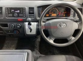 Toyota HIACE VAN 2017