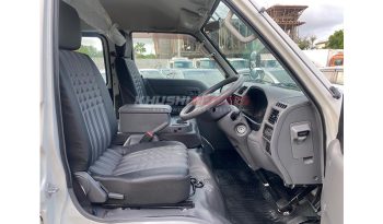 
Mazda Bongo 2017 full									
