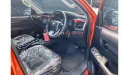 
Toyota Hilux D Cabin 2016 full									