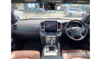 
Toyota Land Cruiser ZX V8 2016 full									