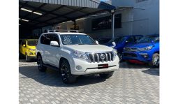 
Toyota Land Cruiser Prado 2017 full									