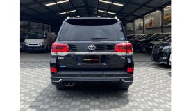 Toyota Land Cruiser ZX V8 2017