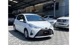 
Toyota VITZ 2017 full									