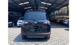 
Toyota Sienta 2017 full									