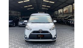 Toyota Sienta 2017