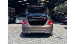 Mercedes Benz C220D 2017 full