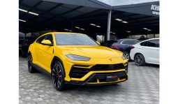 
Lamborghini Urus 2019 full									