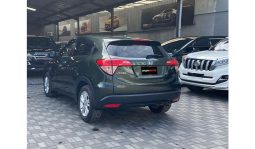 
Honda Vezel 2017 full									