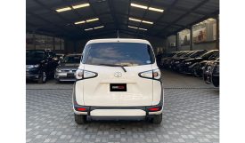 Toyota Sienta 2017