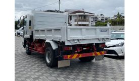 Isuzu Forward Dump 2017