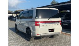 
Mitsubishi Delica D5 2017 full									