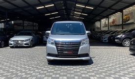 Toyota Noah 2017