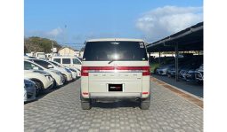 
Mitsubishi Delica D5 2017 full									