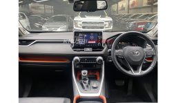 
Toyota RAV4 2019 full									