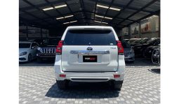 
Toyota Land Cruiser Prado 2018 full									