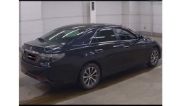 
Toyota Mark X 2017 full									