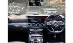 
Mercedes Benz E220D 2017 full									