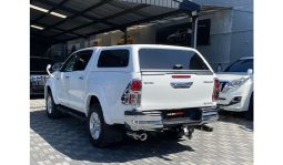 
Toyota Hilux D Cabin 2017 full									