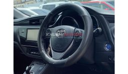 
Toyota Auris HYB 2017 full									