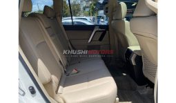 
Toyota Land Cruiser Prado 2018 full									