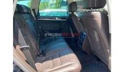 
Volkswagen Touareg 2017 full									