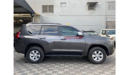 
Toyota Land Cruiser Prado 2018 full									