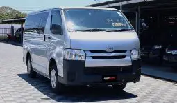 
Toyota Hiace Van 2017 full									