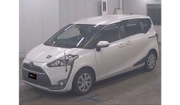 
Toyota Sienta 2017 full									