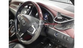 Toyota Harrier 2017