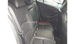 
Mazda Axela Sport 2018 full									