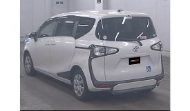 Toyota Sienta 2017