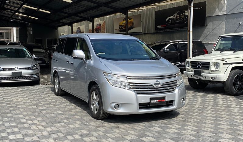 
								Nissan Elgrand 2017 full									