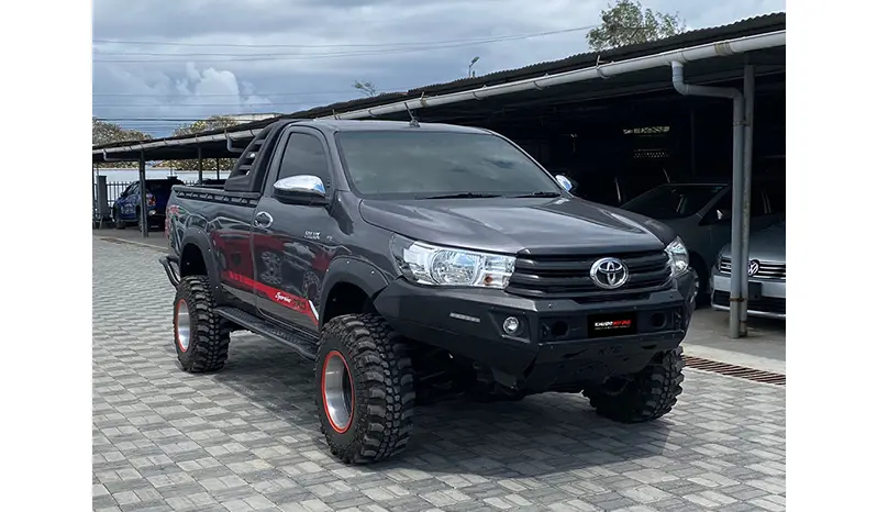 
Toyota Hilux Single Cabin 2017 full									