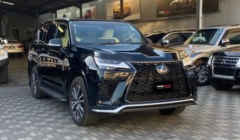 Lexus LX600 2023